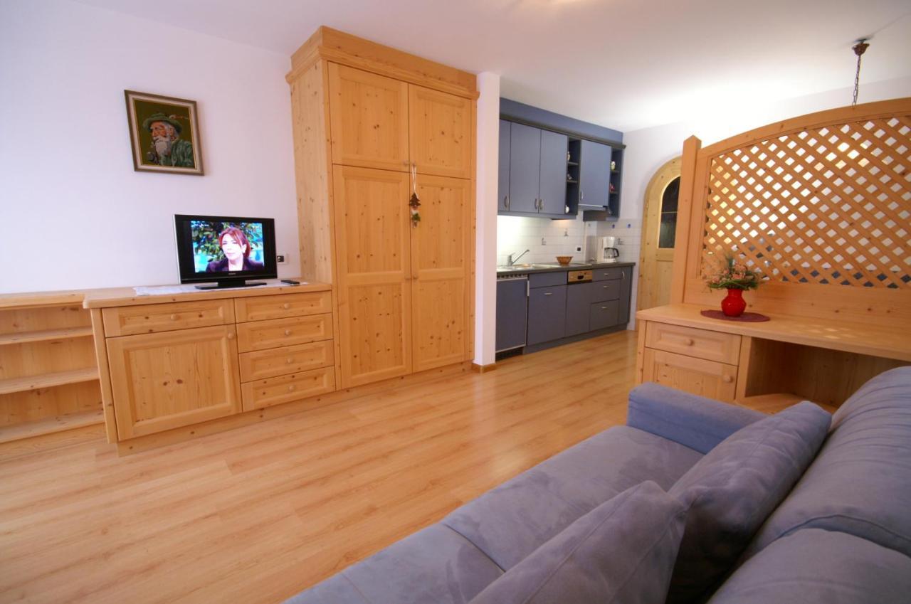 Appartamenti Residence Pars 바디아 외부 사진
