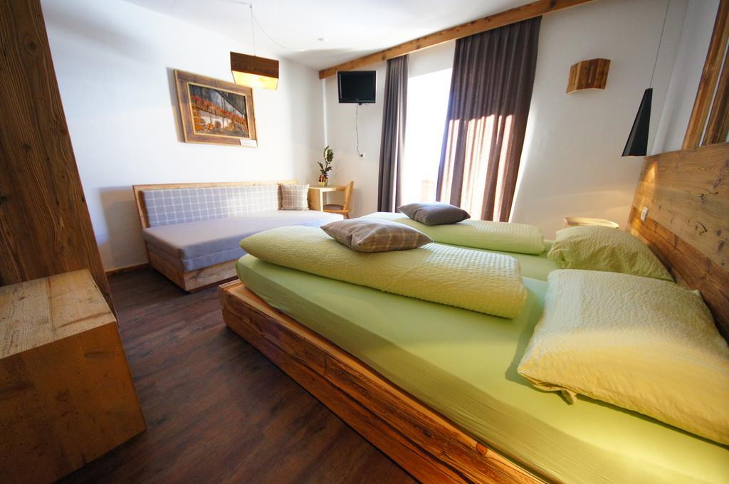 Appartamenti Residence Pars 바디아 외부 사진
