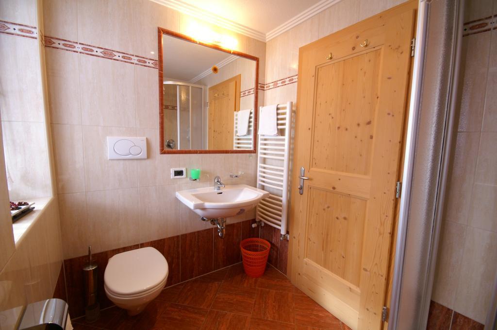 Appartamenti Residence Pars 바디아 외부 사진