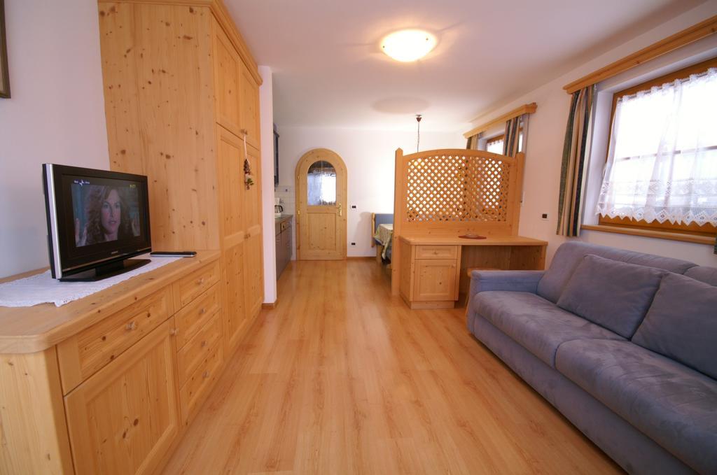Appartamenti Residence Pars 바디아 외부 사진